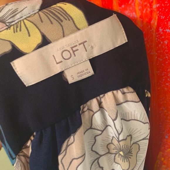 LOFT Floral Blouse Top - Picture 10 of 11